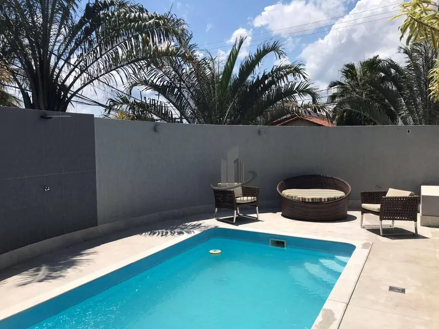 Foto 3 de Casa com 4 quartos à venda, 487m2 em Jardim Amália, Volta Redonda - RJ