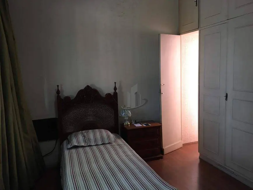 Casa com 3 quartos à venda, 430m2 em Jardim Amália, Volta Redonda - RJ - imagem 5 Foto 5 de Casa com 3 quartos à venda, 430m2 em Jardim Amália, Volta Redonda - RJ