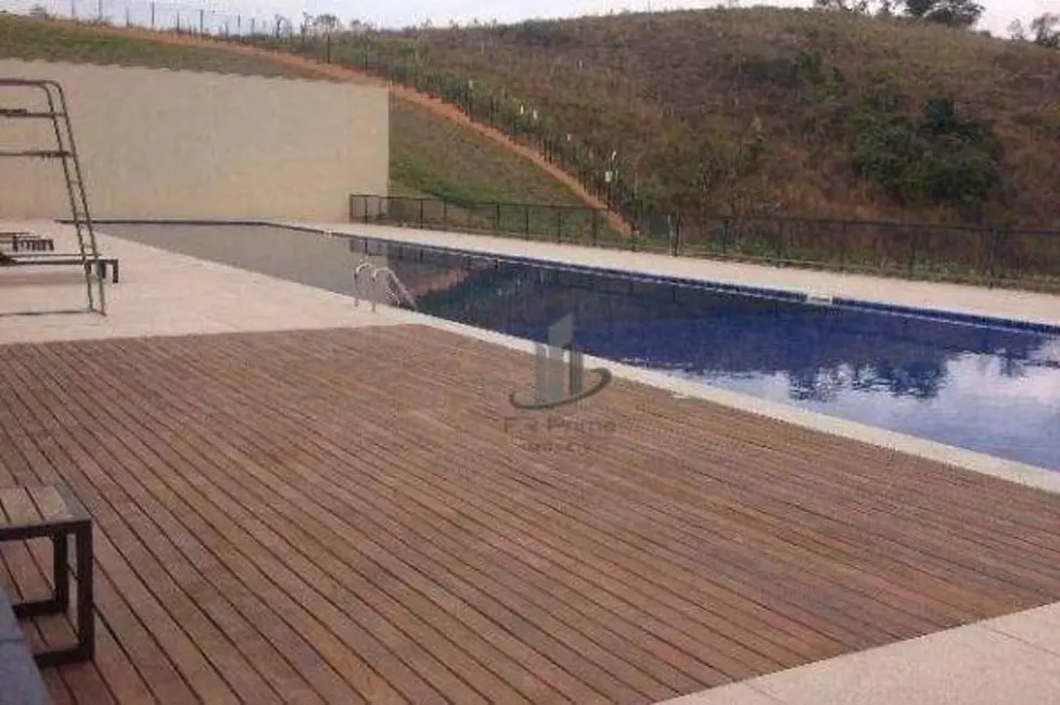 Foto 3 de Terreno / Lote à venda, 444m2 em Volta Redonda - RJ