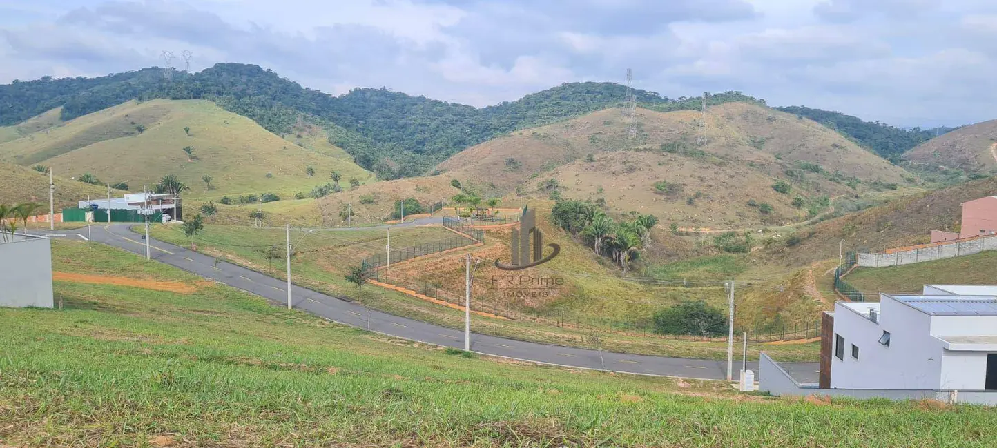 Foto 2 de Terreno / Lote à venda, 444m2 em Volta Redonda - RJ