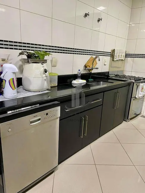 Casa com 5 quartos à venda, 368m2 em Ponte Alta, Volta Redonda - RJ - imagem 8 Foto 8 de Casa com 5 quartos à venda, 368m2 em Ponte Alta, Volta Redonda - RJ