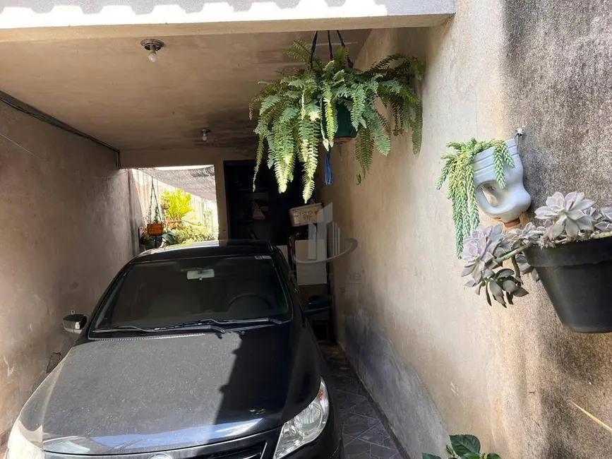 Casa com 2 quartos à venda, 68m2 em Vila Mury, Volta Redonda - RJ - imagem 5 Foto 5 de Casa com 2 quartos à venda, 68m2 em Vila Mury, Volta Redonda - RJ