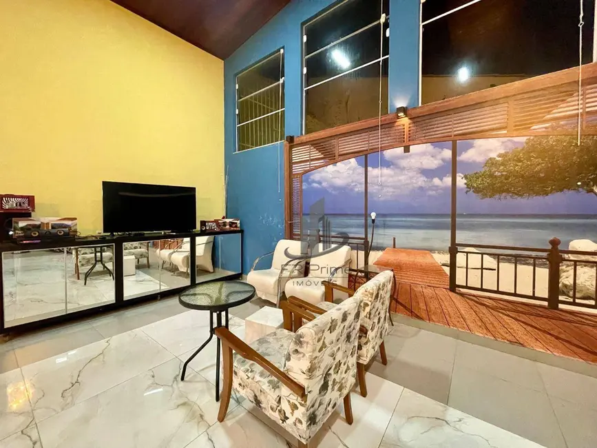 Casa com 3 quartos à venda, 240m2 em Jardim Belvedere, Volta Redonda - RJ - imagem 4 Foto 4 de Casa com 3 quartos à venda, 240m2 em Jardim Belvedere, Volta Redonda - RJ