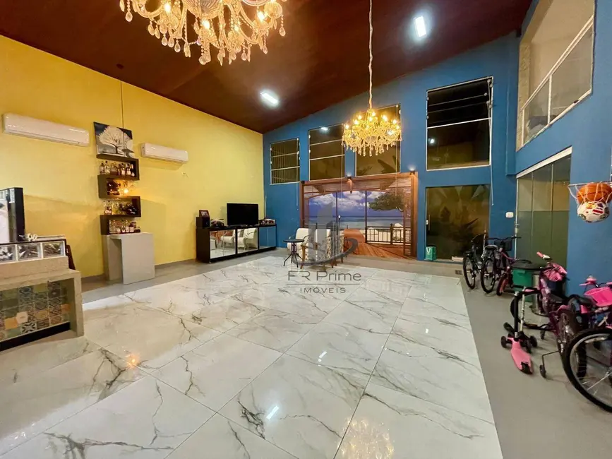 Foto 1 de Casa com 3 quartos à venda, 240m2 em Jardim Belvedere, Volta Redonda - RJ