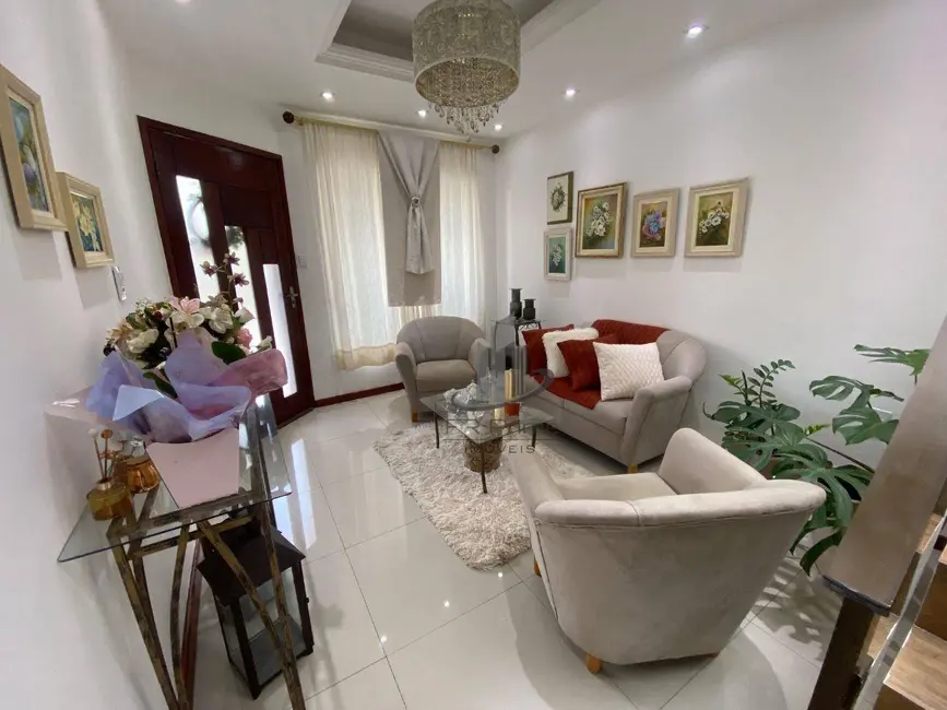 Casa com 3 quartos à venda, 150m2 em Pinheiral - RJ - imagem 2 Foto 2 de Casa com 3 quartos à venda, 150m2 em Pinheiral - RJ