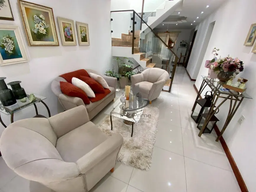 Casa com 3 quartos à venda, 150m2 em Pinheiral - RJ - imagem 1 Foto 1 de Casa com 3 quartos à venda, 150m2 em Pinheiral - RJ