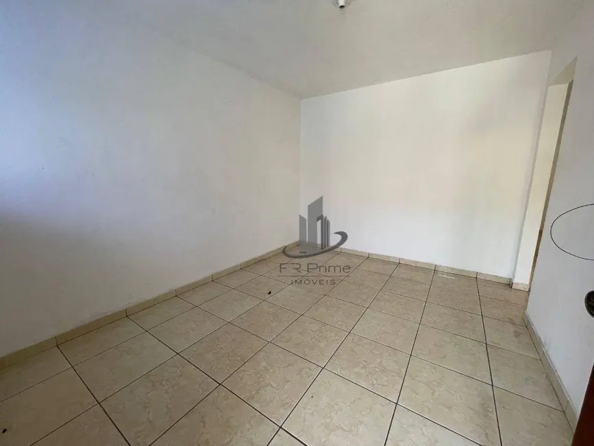 Casa com 3 quartos à venda, 169m2 em Jardim Tiradentes, Volta Redonda - RJ - imagem 3 Foto 3 de Casa com 3 quartos à venda, 169m2 em Jardim Tiradentes, Volta Redonda - RJ
