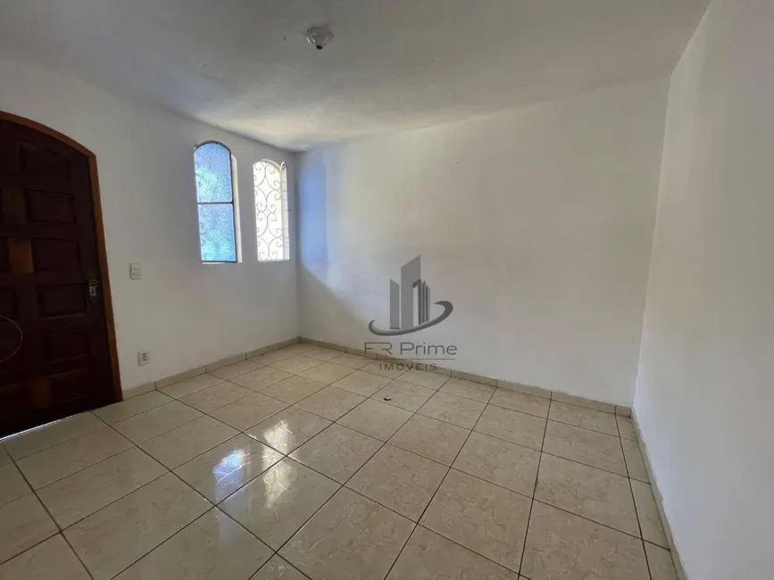 Foto 1 de Casa com 3 quartos à venda, 169m2 em Jardim Tiradentes, Volta Redonda - RJ