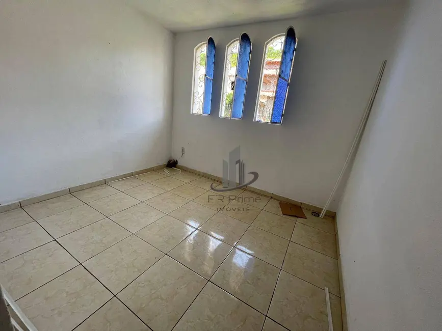 Foto 2 de Casa com 3 quartos à venda, 169m2 em Jardim Tiradentes, Volta Redonda - RJ