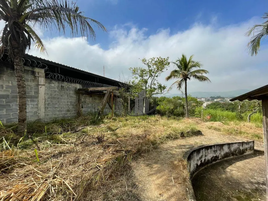 Terreno / Lote à venda, 960m2 em Roma, Volta Redonda - RJ - imagem 9 Foto 9 de Terreno / Lote à venda, 960m2 em Roma, Volta Redonda - RJ