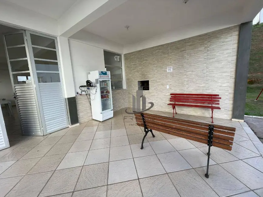 Foto 9 de Apartamento com 2 quartos à venda, 53m2 em Água Limpa, Volta Redonda - RJ