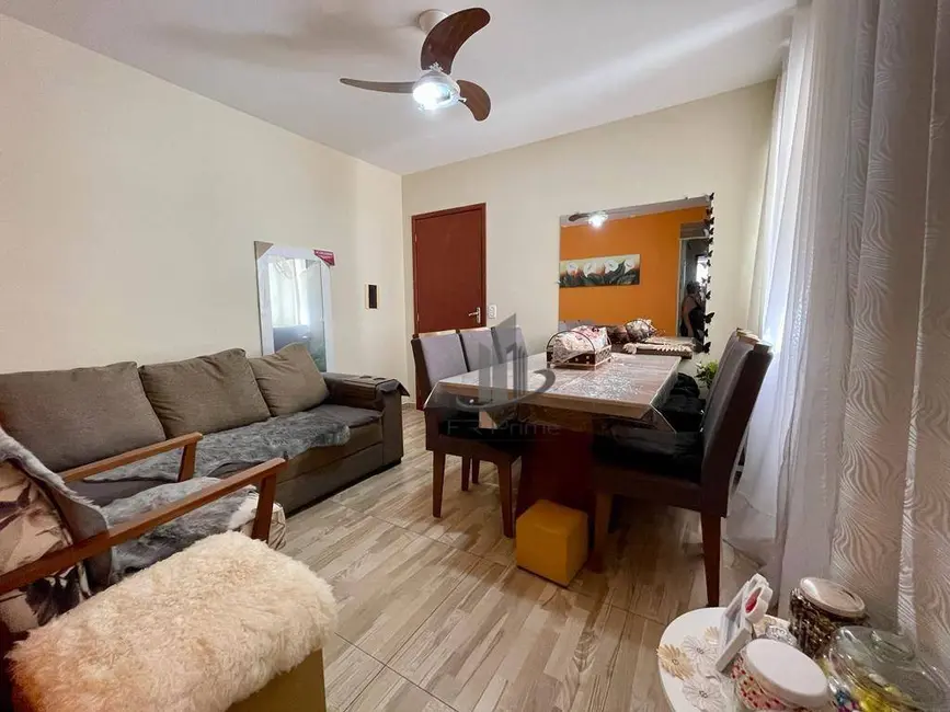 Foto 2 de Apartamento com 2 quartos à venda, 53m2 em Água Limpa, Volta Redonda - RJ