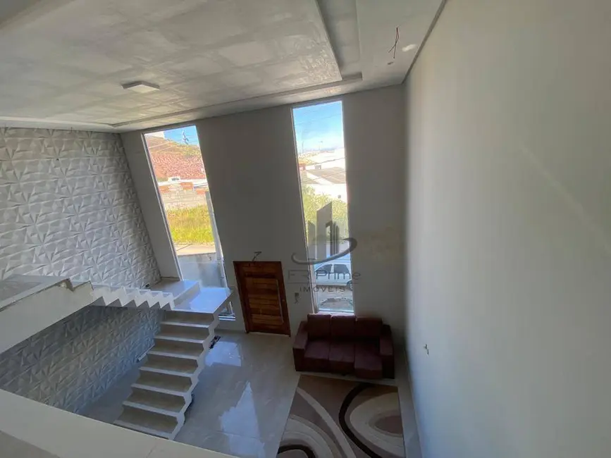 Casa de Condomínio com 3 quartos à venda, 380m2 em Barra Do Pirai - RJ - imagem 4 Foto 4 de Casa de Condomínio com 3 quartos à venda, 380m2 em Barra Do Pirai - RJ