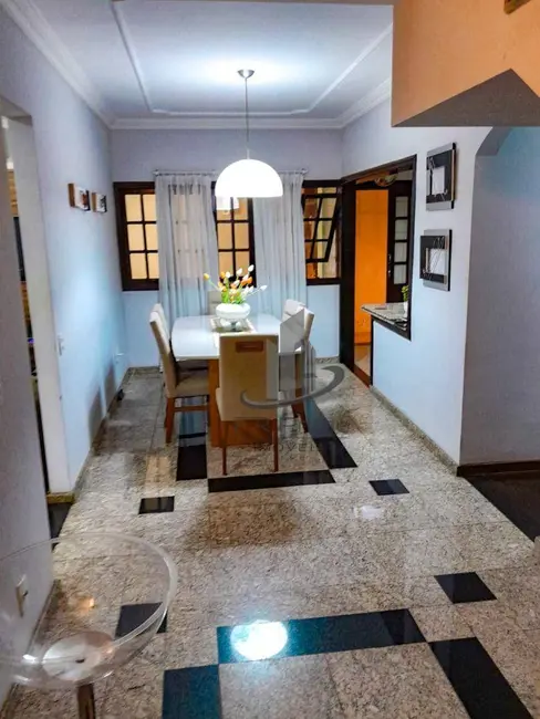 Casa com 3 quartos à venda, 230m2 em Morada da Granja, Barra Mansa - RJ - imagem 6 Foto 6 de Casa com 3 quartos à venda, 230m2 em Morada da Granja, Barra Mansa - RJ