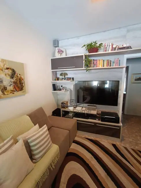 Casa com 3 quartos à venda, 1200m2 em Sessenta, Volta Redonda - RJ - imagem 7 Foto 7 de Casa com 3 quartos à venda, 1200m2 em Sessenta, Volta Redonda - RJ