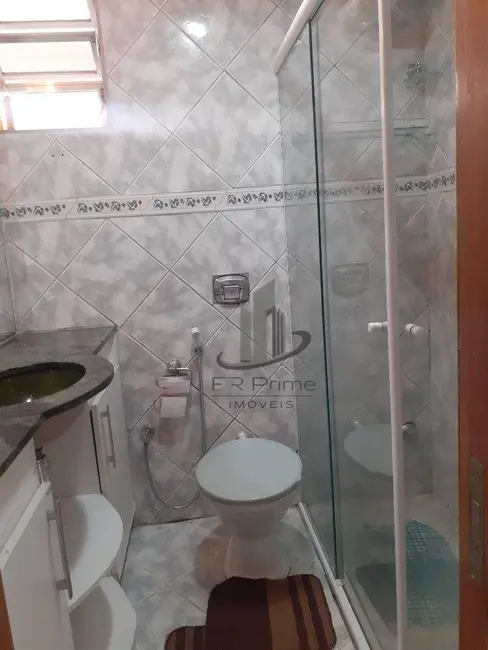 Apartamento com 3 quartos à venda, 64m2 em São Geraldo, Volta Redonda - RJ - imagem 8 Foto 8 de Apartamento com 3 quartos à venda, 64m2 em São Geraldo, Volta Redonda - RJ