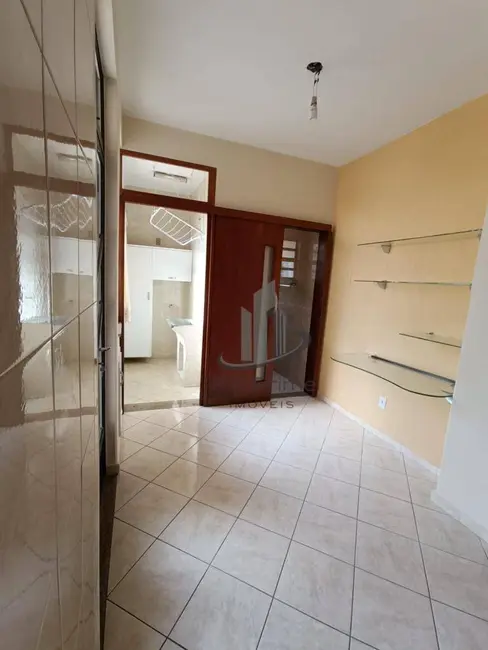 Casa com 2 quartos à venda, 77m2 em Monte Castelo, Volta Redonda - RJ - imagem 9 Foto 9 de Casa com 2 quartos à venda, 77m2 em Monte Castelo, Volta Redonda - RJ