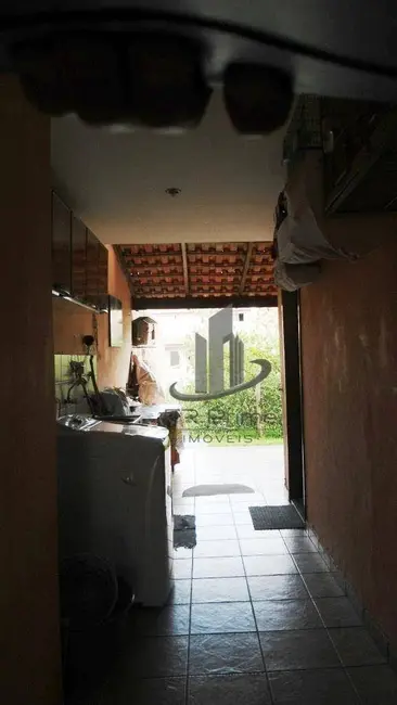 Casa com 4 quartos à venda, 162m2 em Jardim Belvedere, Volta Redonda - RJ - imagem 8 Foto 8 de Casa com 4 quartos à venda, 162m2 em Jardim Belvedere, Volta Redonda - RJ