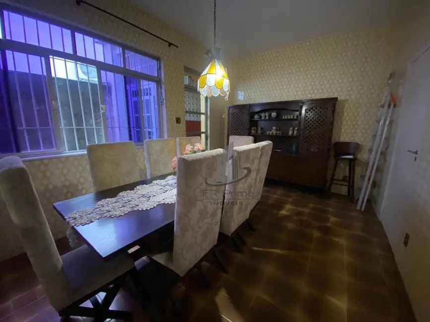 Casa com 2 quartos à venda, 650m2 em Laranjal, Volta Redonda - RJ - imagem 3 Foto 3 de Casa com 2 quartos à venda, 650m2 em Laranjal, Volta Redonda - RJ