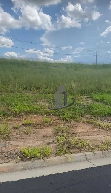 Foto 1 de Terreno / Lote à venda, 247m2 em Vila Rica, Volta Redonda - RJ