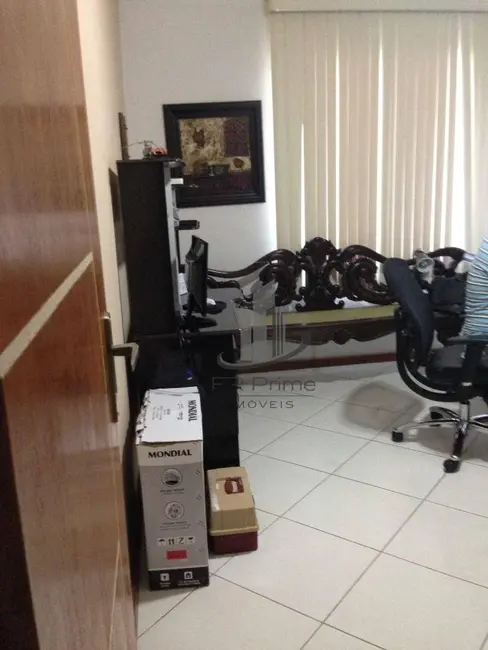 Cobertura com 3 quartos à venda, 208m2 em Aterrado, Volta Redonda - RJ - imagem 8 Foto 8 de Cobertura com 3 quartos à venda, 208m2 em Aterrado, Volta Redonda - RJ