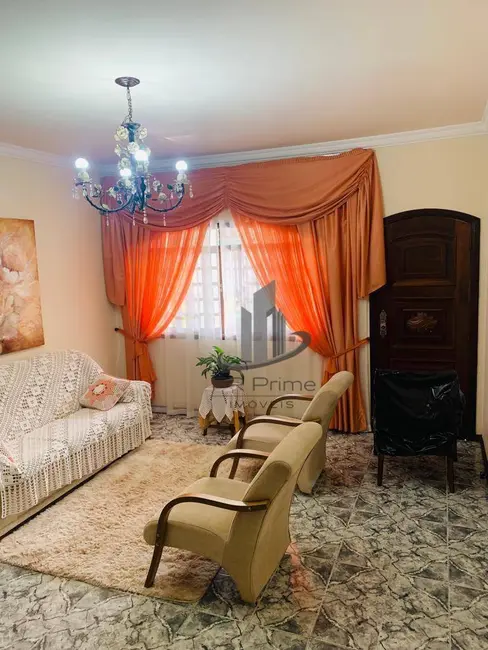 Casa com 4 quartos à venda, 300m2 em Pinheiral - RJ - imagem 1 Foto 1 de Casa com 4 quartos à venda, 300m2 em Pinheiral - RJ