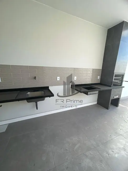 Casa de Condomínio com 3 quartos à venda, 209m2 em Jardim Belvedere, Volta Redonda - RJ - imagem 7 Foto 7 de Casa de Condomínio com 3 quartos à venda, 209m2 em Jardim Belvedere, Volta Redonda - RJ
