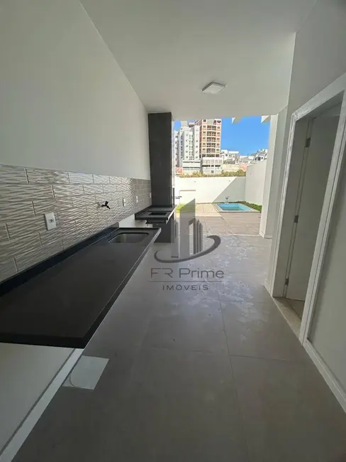 Casa de Condomínio com 3 quartos à venda, 209m2 em Jardim Belvedere, Volta Redonda - RJ - imagem 6 Foto 6 de Casa de Condomínio com 3 quartos à venda, 209m2 em Jardim Belvedere, Volta Redonda - RJ