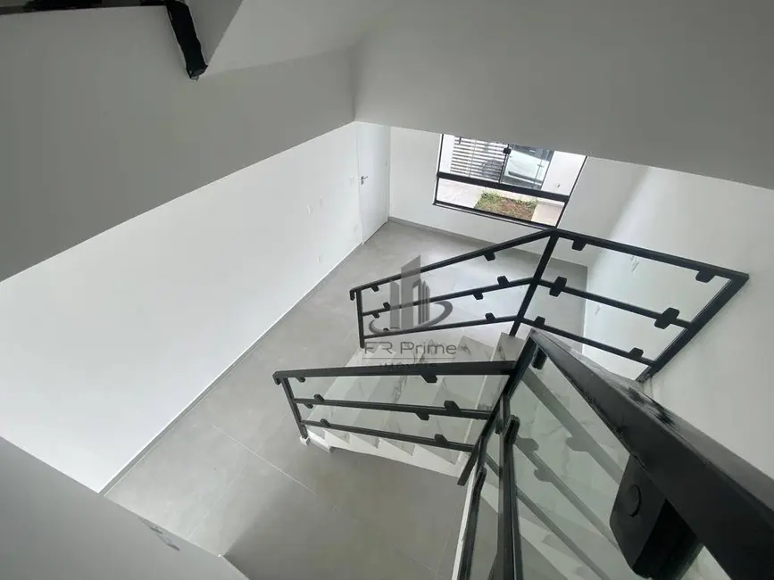 Foto 7 de Casa com 3 quartos à venda, 105m2 em Jardim Amália,  - RJ