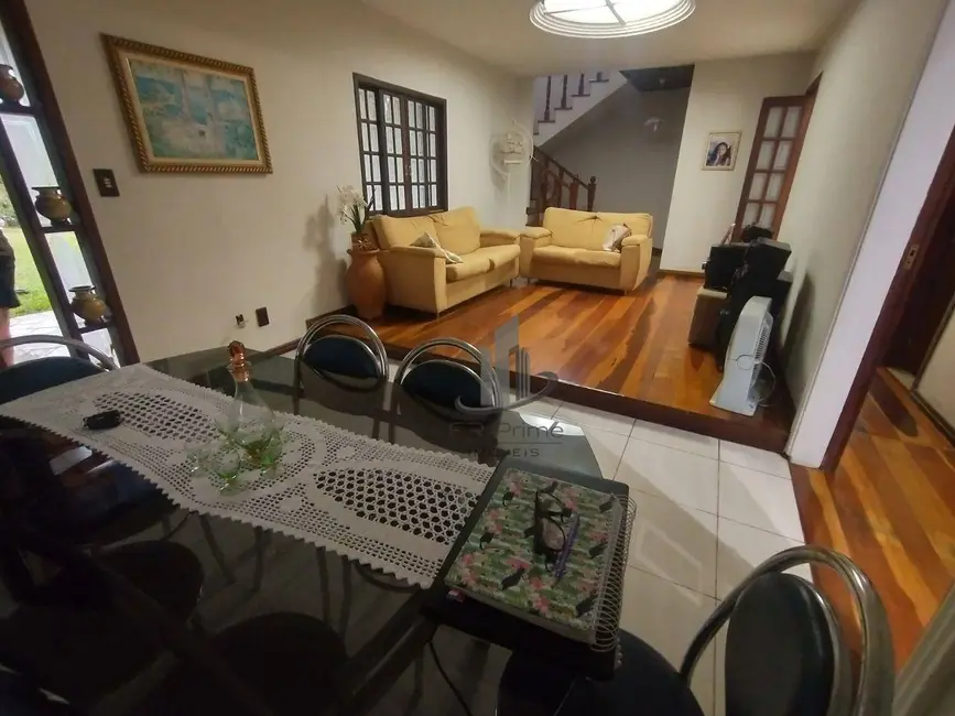 Chácara com 4 quartos à venda, 2150m2 em Pirai - RJ - imagem 9 Foto 9 de Chácara com 4 quartos à venda, 2150m2 em Pirai - RJ