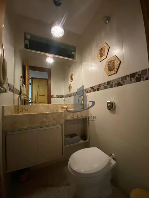 Casa com 3 quartos à venda, 449m2 em Jardim Belvedere, Volta Redonda - RJ - imagem 5 Foto 5 de Casa com 3 quartos à venda, 449m2 em Jardim Belvedere, Volta Redonda - RJ