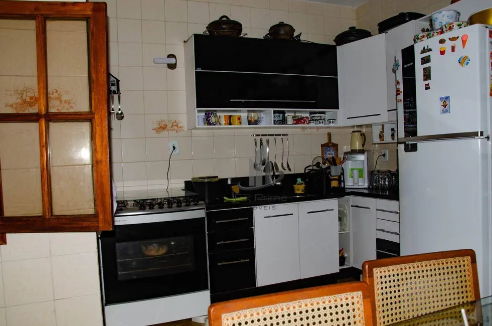 Casa com 6 quartos à venda, 478m2 em Jardim Belvedere, Volta Redonda - RJ - imagem 8 Foto 8 de Casa com 6 quartos à venda, 478m2 em Jardim Belvedere, Volta Redonda - RJ