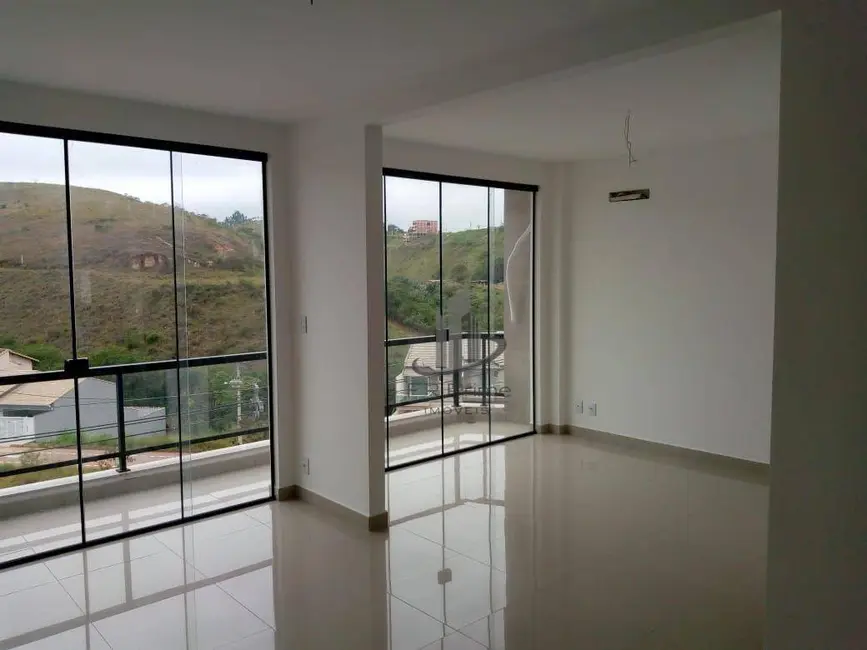 Apartamento com 2 quartos à venda, 70m2 em Jardim Normandia, Volta Redonda - RJ - imagem 2 Foto 2 de Apartamento com 2 quartos à venda, 70m2 em Jardim Normandia, Volta Redonda - RJ