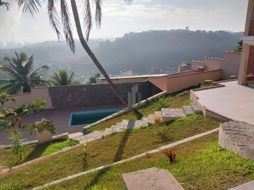 Foto 8 de Casa com 2 quartos à venda, 546m2 em Jardim Suíça, Volta Redonda - RJ