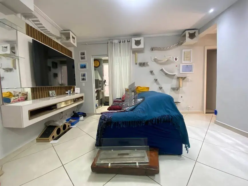 Foto 2 de Apartamento com 2 quartos à venda, 77m2 em Siderlândia, Volta Redonda - RJ