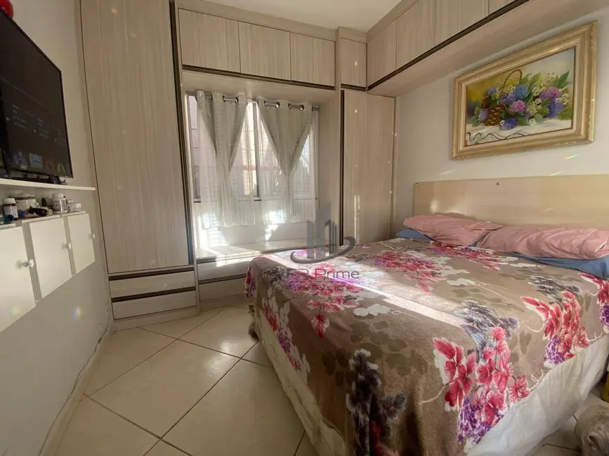 Apartamento com 2 quartos à venda, 77m2 em Siderlândia, Volta Redonda - RJ - imagem 8 Foto 8 de Apartamento com 2 quartos à venda, 77m2 em Siderlândia, Volta Redonda - RJ