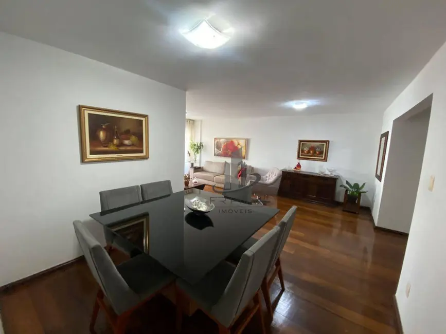 Foto 4 de Apartamento com 4 quartos à venda, 231m2 em São Geraldo, Volta Redonda - RJ