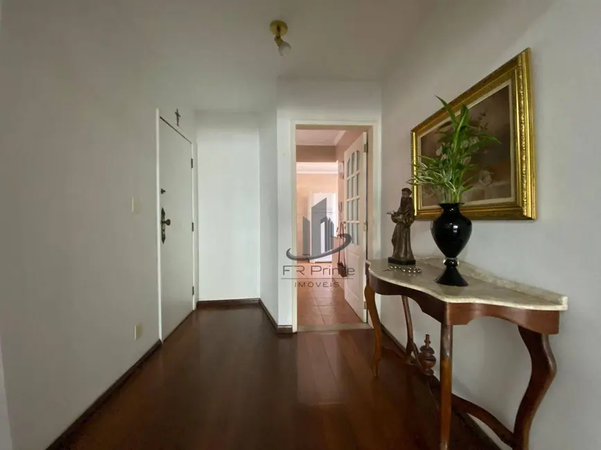 Foto 8 de Apartamento com 4 quartos à venda, 231m2 em São Geraldo, Volta Redonda - RJ