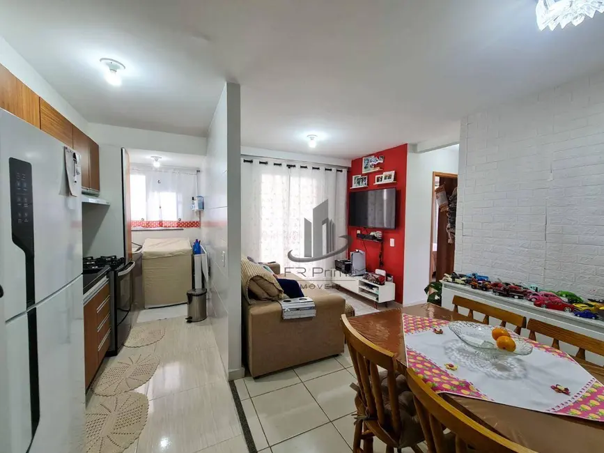 Apartamento com 2 quartos à venda, 80m2 em Roma, Volta Redonda - RJ - imagem 3 Foto 3 de Apartamento com 2 quartos à venda, 80m2 em Roma, Volta Redonda - RJ