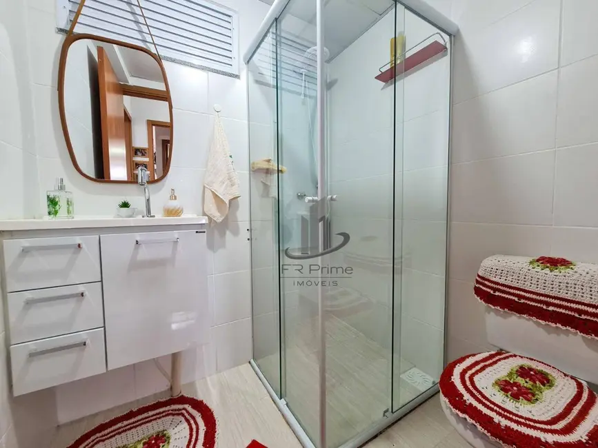 Apartamento com 2 quartos à venda, 80m2 em Roma, Volta Redonda - RJ - imagem 5 Foto 5 de Apartamento com 2 quartos à venda, 80m2 em Roma, Volta Redonda - RJ