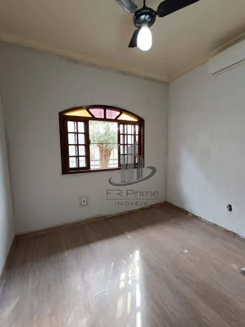 Casa com 3 quartos à venda, 277m2 em Sessenta, Volta Redonda - RJ - imagem 9 Foto 9 de Casa com 3 quartos à venda, 277m2 em Sessenta, Volta Redonda - RJ