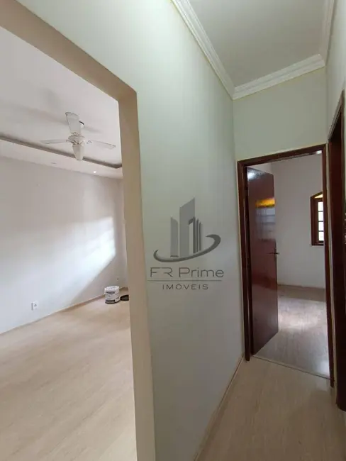 Casa com 3 quartos à venda, 277m2 em Sessenta, Volta Redonda - RJ - imagem 6 Foto 6 de Casa com 3 quartos à venda, 277m2 em Sessenta, Volta Redonda - RJ