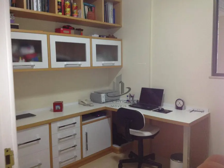 Apartamento com 3 quartos à venda, 139m2 em Laranjal, Volta Redonda - RJ - imagem 9 Foto 9 de Apartamento com 3 quartos à venda, 139m2 em Laranjal, Volta Redonda - RJ