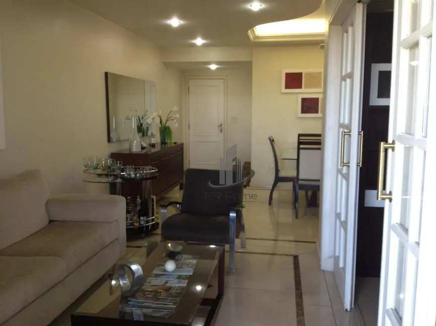 Apartamento com 3 quartos à venda, 139m2 em Laranjal, Volta Redonda - RJ - imagem 4 Foto 4 de Apartamento com 3 quartos à venda, 139m2 em Laranjal, Volta Redonda - RJ