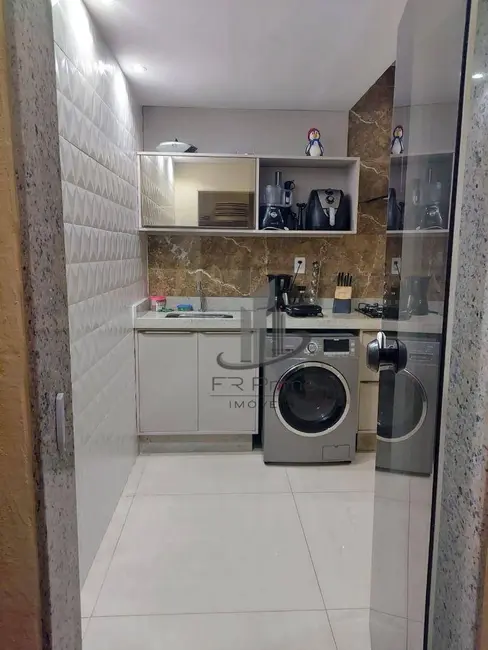 Casa com 2 quartos à venda, 188m2 em Retiro, Volta Redonda - RJ - imagem 9 Foto 9 de Casa com 2 quartos à venda, 188m2 em Retiro, Volta Redonda - RJ