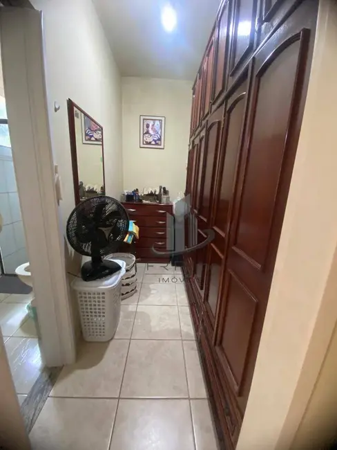 Casa com 3 quartos à venda, 385m2 em Jardim Belvedere, Volta Redonda - RJ - imagem 8 Foto 8 de Casa com 3 quartos à venda, 385m2 em Jardim Belvedere, Volta Redonda - RJ