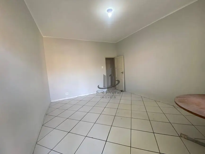Foto 1 de Casa com 3 quartos para alugar, 148m2 em Vila Santa Cecília, Volta Redonda - RJ
