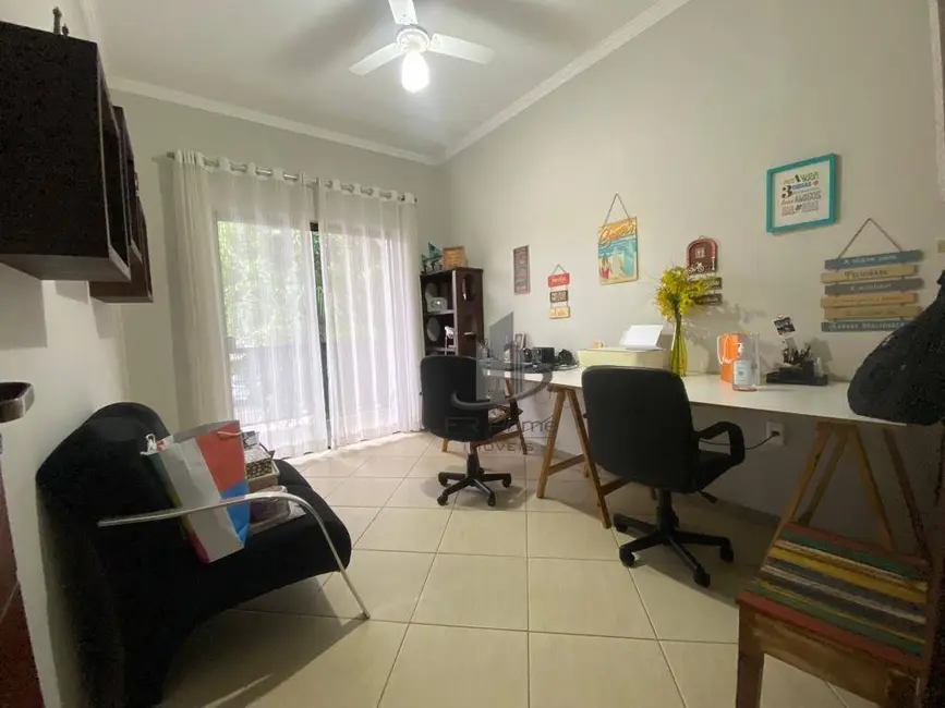 Foto 4 de Casa com 5 quartos à venda, 305m2 em Jardim Amália, Volta Redonda - RJ