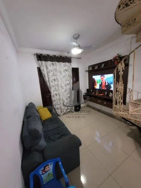 Cobertura com 3 quartos à venda, 211m2 em Jardim Amália, Volta Redonda - RJ - imagem 4 Foto 4 de Cobertura com 3 quartos à venda, 211m2 em Jardim Amália, Volta Redonda - RJ