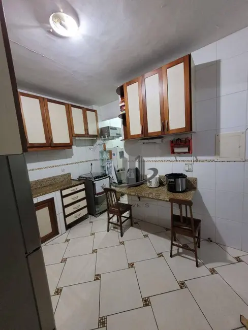 Cobertura com 3 quartos à venda, 211m2 em Jardim Amália, Volta Redonda - RJ - imagem 6 Foto 6 de Cobertura com 3 quartos à venda, 211m2 em Jardim Amália, Volta Redonda - RJ